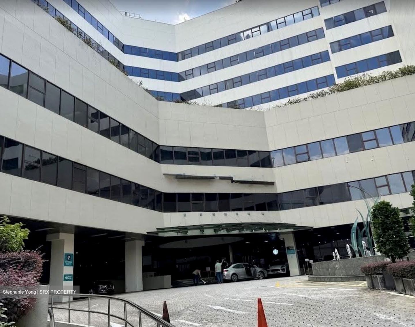 Gleneagles Hospital (D10), Retail #630127881